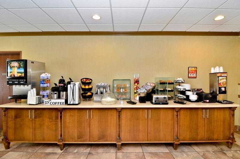 La Quinta By Wyndham Lackawanna Exterior photo