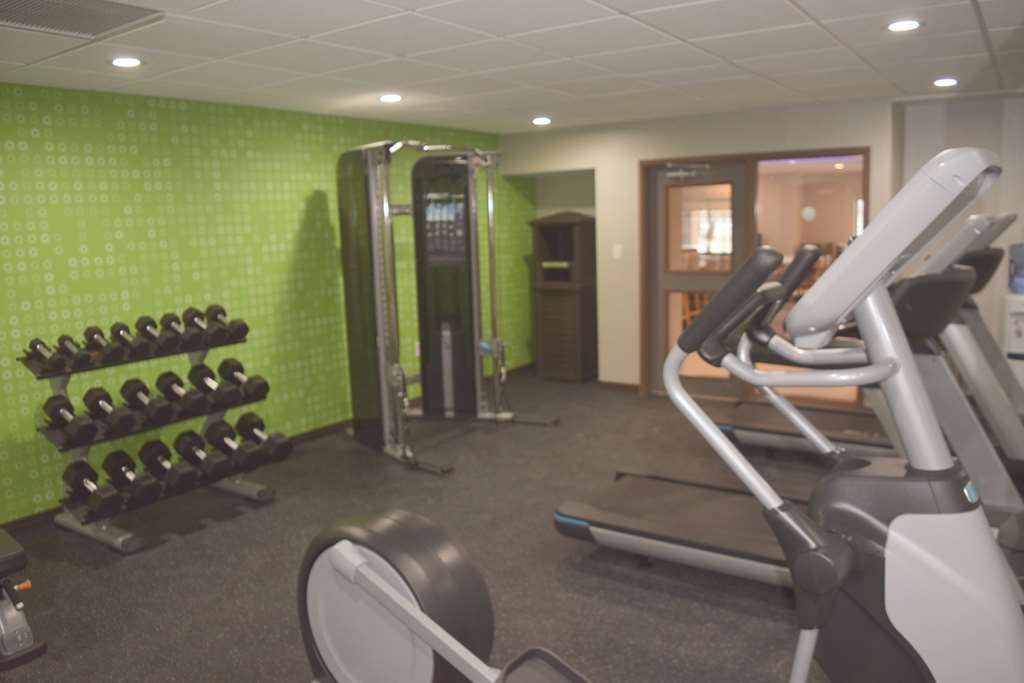 La Quinta By Wyndham Lackawanna Facilities photo